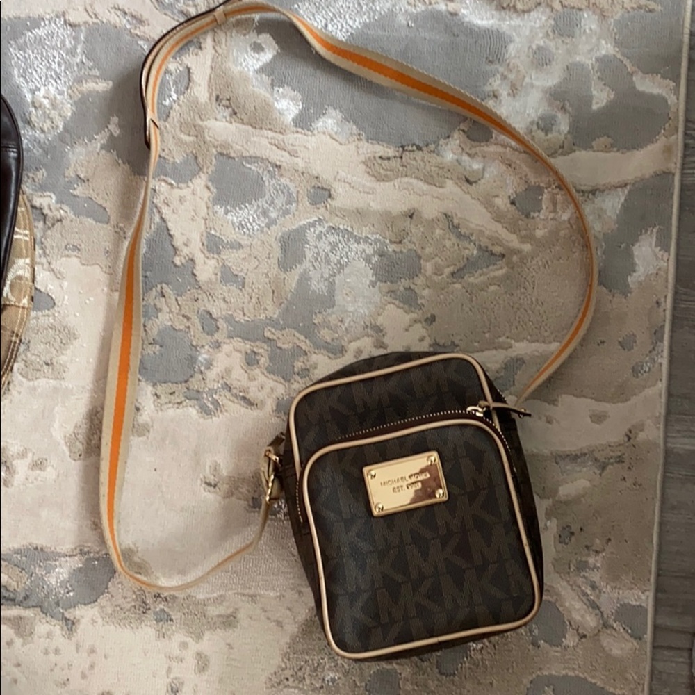 Michael Kors Crossbody camera style purse